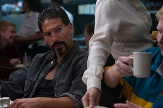 wolf of wallstreet - sell me this pen scene